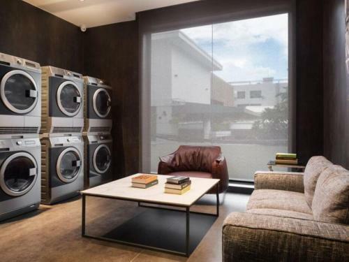 One Residence Hotel & Apartment