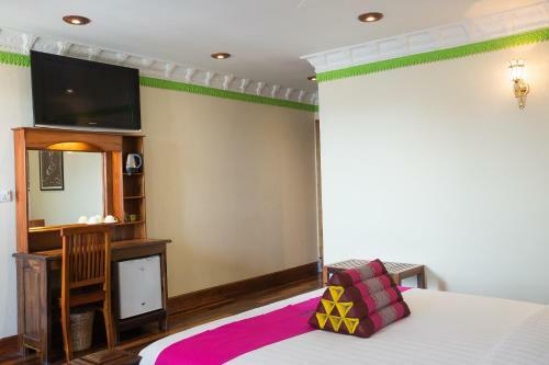 Okay Palace Hotel