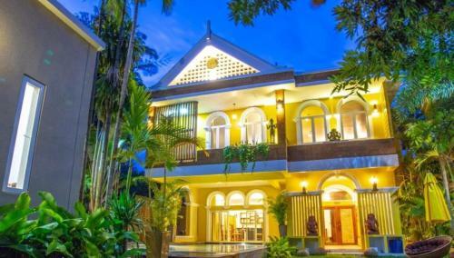 Sambath Reach D' Angkor Hotel