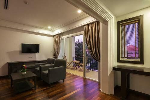 J's Links Angkor Boutique Hotel