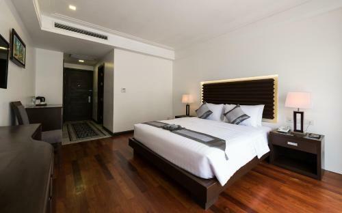 J's Links Angkor Boutique Hotel