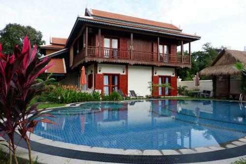Hotel Samot Baitong Resort
