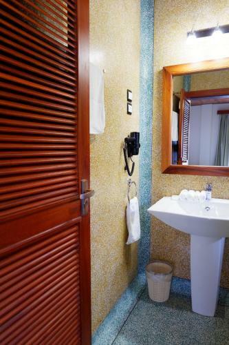 Hotel Samot Baitong Resort