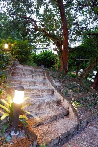 Hotel Samot Baitong Resort