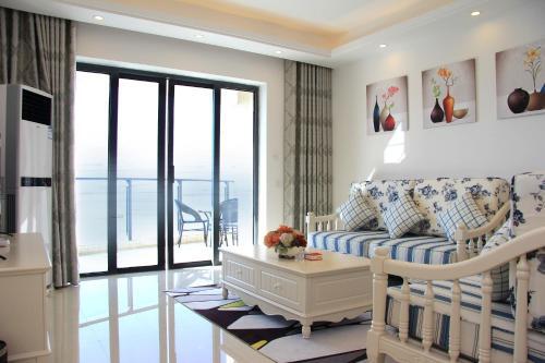 Yu Mansion Sea View Holiday Apartment