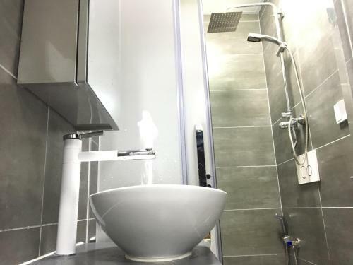 Hostal Beihai Neat International Guest House