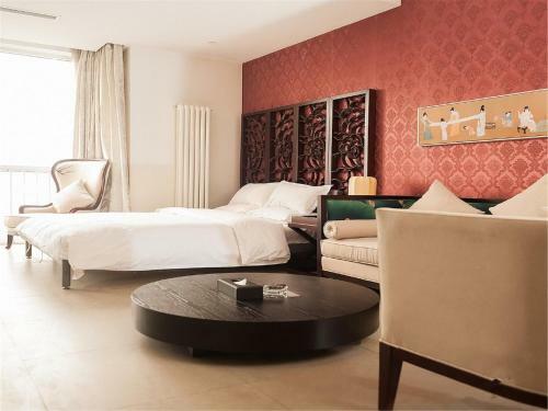 G + Hotel