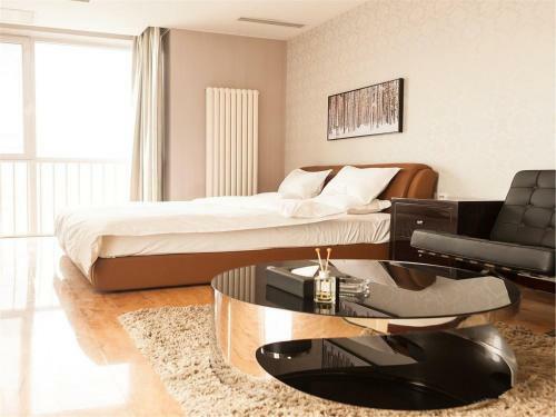 G + Hotel