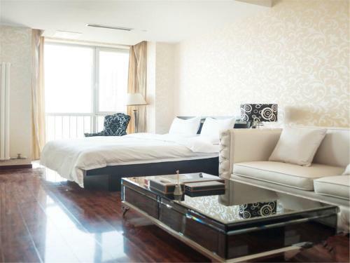G + Hotel