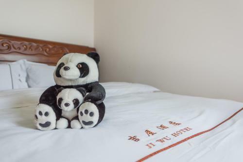 Chengdu Jiwu Aparthotel-wuhouci Jinli Branch