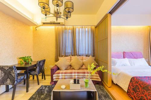 Chengdu Happy Trip Holiday Apartment
