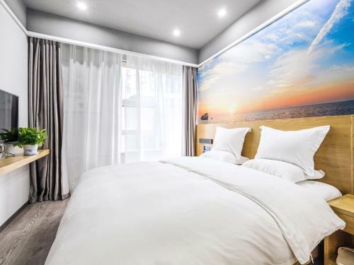 Pathfinder Chengdu Chasing Dream Hostel Chunxi Road Branch