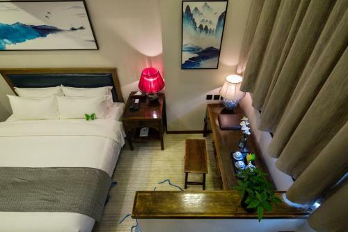 Chengdu Dielai Huaban Hotel