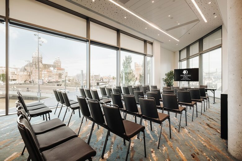 Hotel Double Tree By Hilton Amsterdam Centraal Station