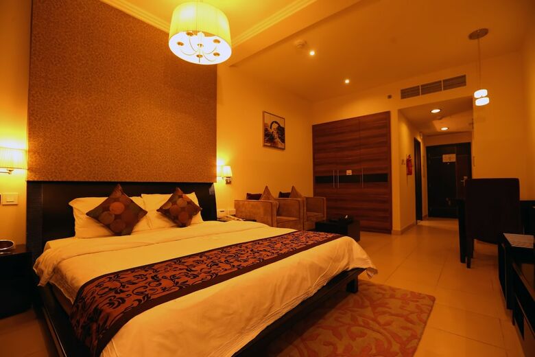 Dunes Hotel Apartment- Oud Metha
