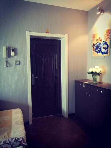 �r�mqi New Home Apartment