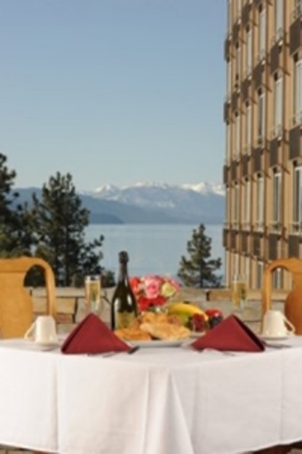 Hotel Cal-neva Resort Spa