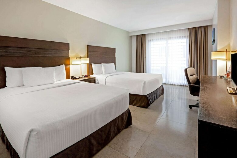 Hotel Wyndham Garden Cancun Downtown