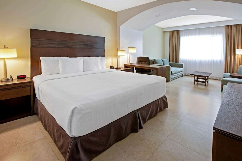 Hotel Wyndham Garden Cancun Downtown