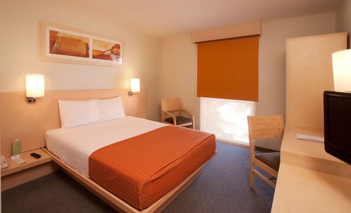 Hotel City Express Tepatitlan