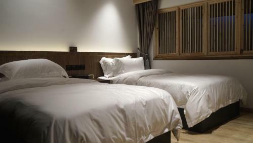Tengyue Boutique Hotel