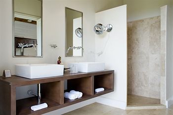 Hotel Asclepios Wellness And Healing Retreat