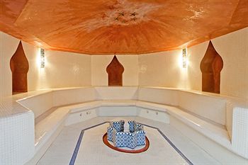Hotel Asclepios Wellness And Healing Retreat
