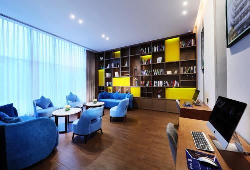 Hotel Hampton By Hilton Suining Hedong New District