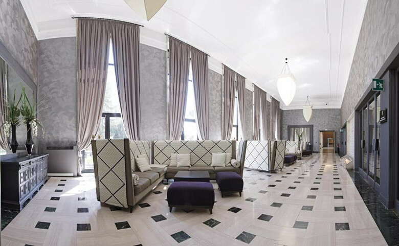 Hotel Th Roma - Carpegna Palace