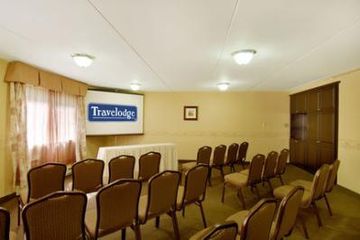 Hotel Travelodge Ottawa East