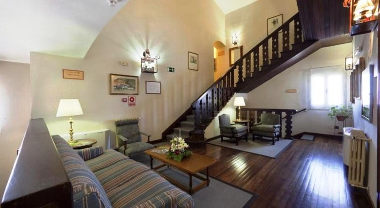 Hotel Parador De Ca�adas Del Teide