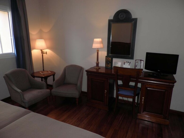 Hotel Parador De Ca�adas Del Teide