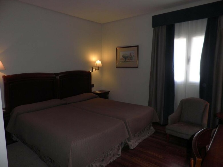 Hotel Parador De Ca�adas Del Teide