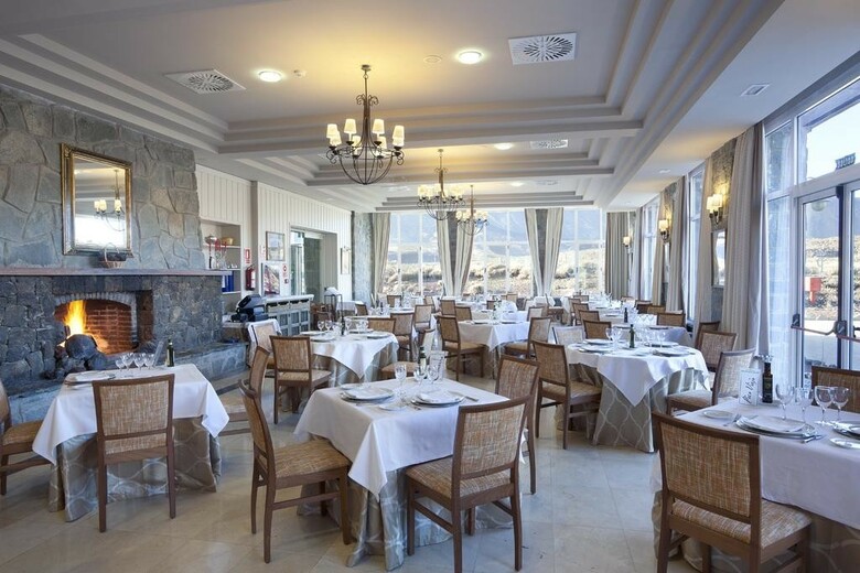 Hotel Parador De Ca�adas Del Teide