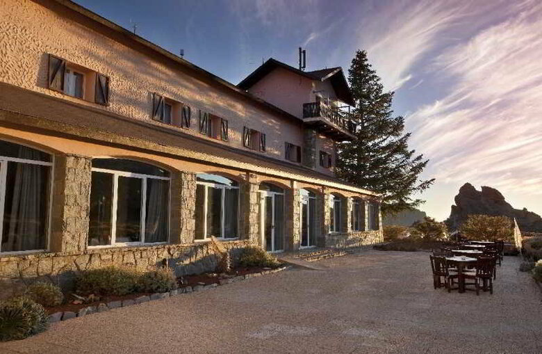 Hotel Parador De Ca�adas Del Teide