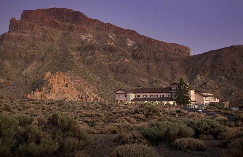 Hotel Parador De Ca�adas Del Teide