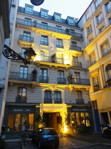 Hotel Aston