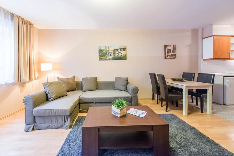 Hotel Nova Apartments