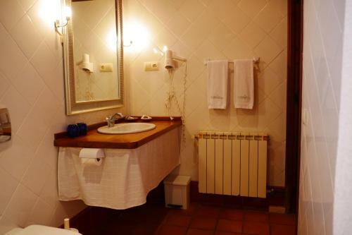 Hotel Castell De Gimenelles