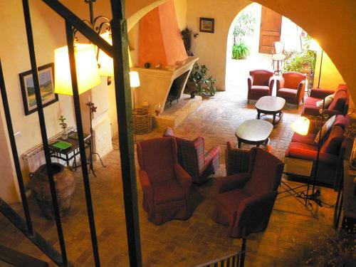 Hotel Castell De Gimenelles