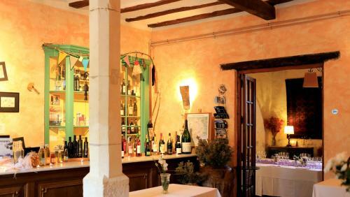 Hotel Castell De Gimenelles