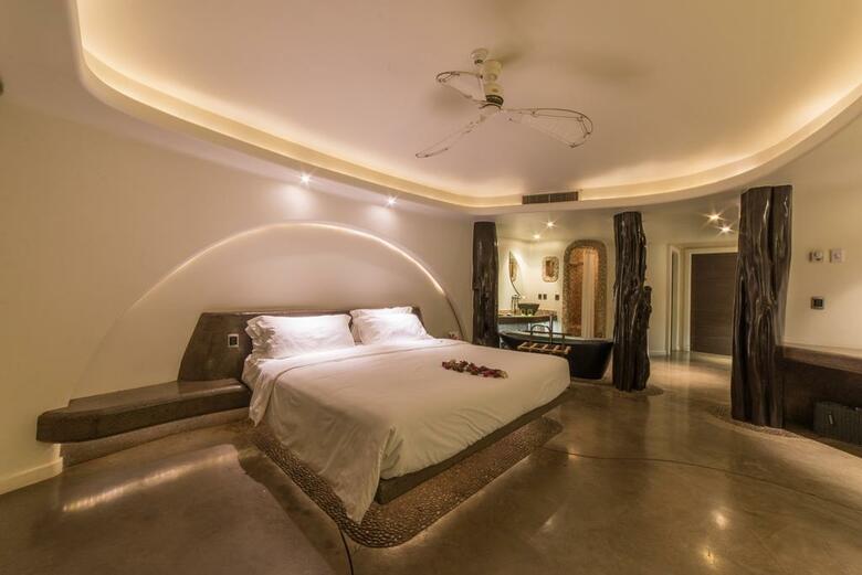Hotel Hangaroa Eco Village & Spa