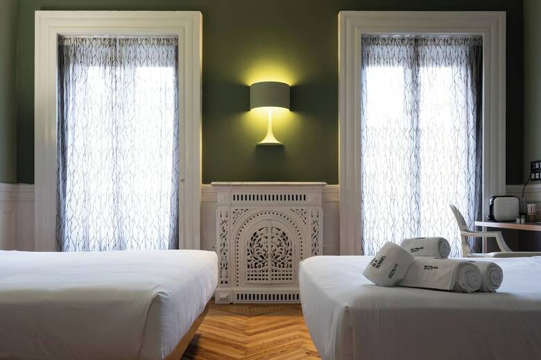 Hotel Petit Palace Lealtad Plaza