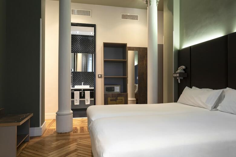 Hotel Petit Palace Lealtad Plaza
