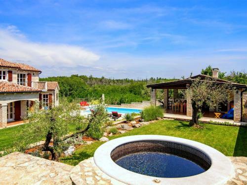 Villa Artien