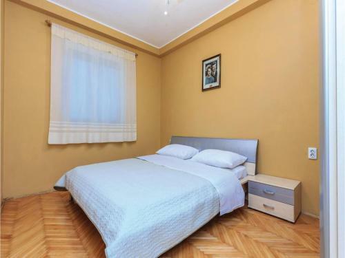 Two-bedroom Apartment In Bakar