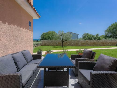 Holiday Home Mirjana