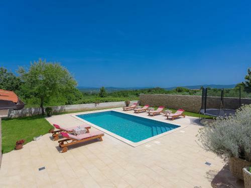 Holiday Home Mirjana