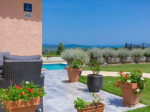 Holiday Home Mirjana
