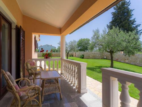 Holiday Home Mirjana
